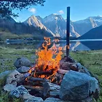 Timber Eresfjord Med Bat Til Leie Nyaraló