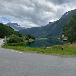 Timber Eresfjord Med Bat Til Leie