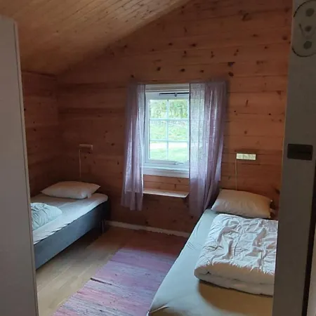 Timber Eresfjord Med Bat Til Leie * Overas